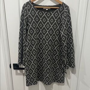 LOFT Gray and White Diamond Pattern Shift Dress, Women’s Size Medium